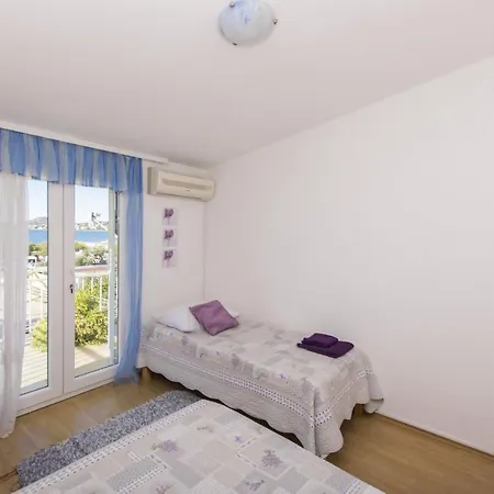 Nediljka * וודיצה